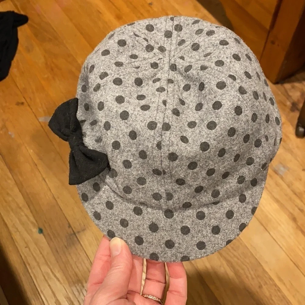 Gap Polkadot toddler hat